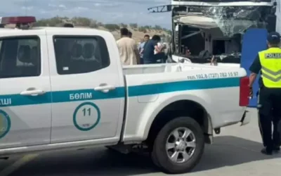 Алматы облысында рейстік автобус апатқа ұшырап, бір адам көз жұмды
