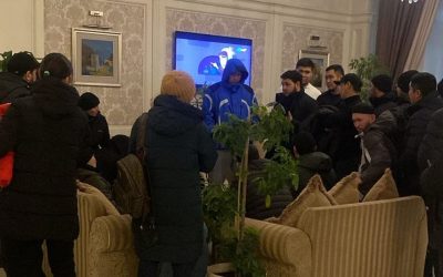 «450-500 мың теңгеден бердік»: Қажылыққа бармақшы болған 180 адам сан соғып қалды