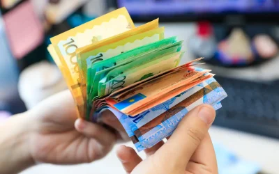 Азаматтық қызметкерлердің жалақысы 20%-ға өседі