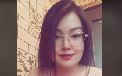 «Сүйкімді екен, несі бар»: Тұрсынбек Қабатовтың «жас әйелін» көрген ел шулап қоя берді  (ВИДЕО)