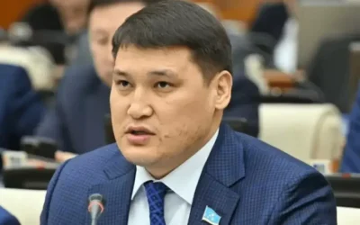 Берденов өз қызметінде және қазіргі уақытта ем қабылдауда — әкімдік