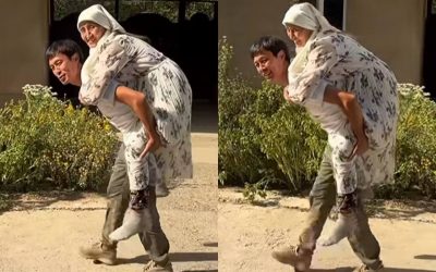 Анасын арқалаған Ердос Қанаевтың әрекеті елді тәнті етті (ВИДЕО)